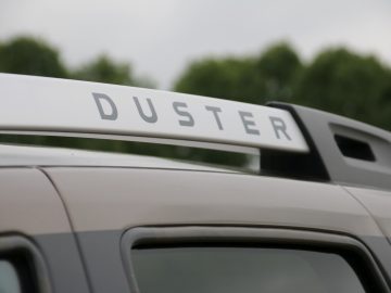 2017 Dacia Duster Blackshadow